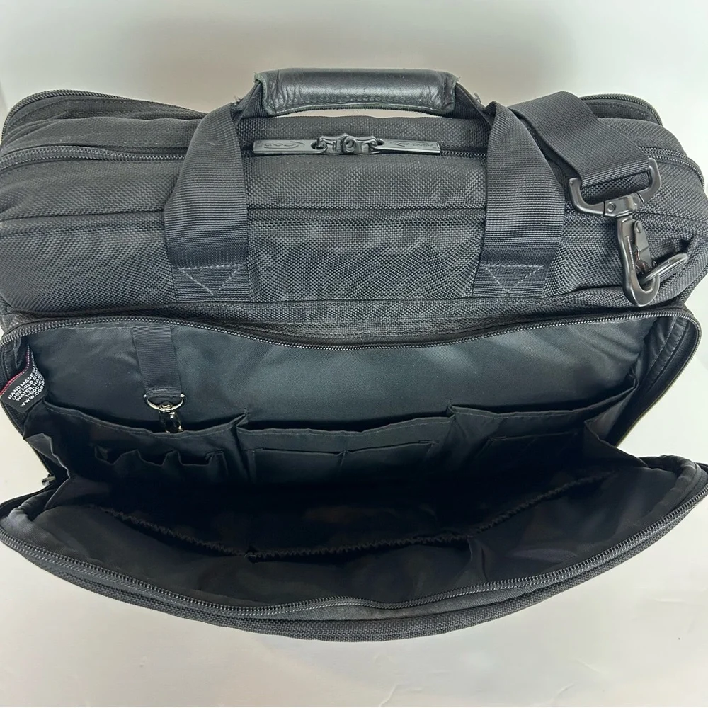 CODI Laptop Bag Computer Case Business Briefcase Shoulder Strap Handmade In USA